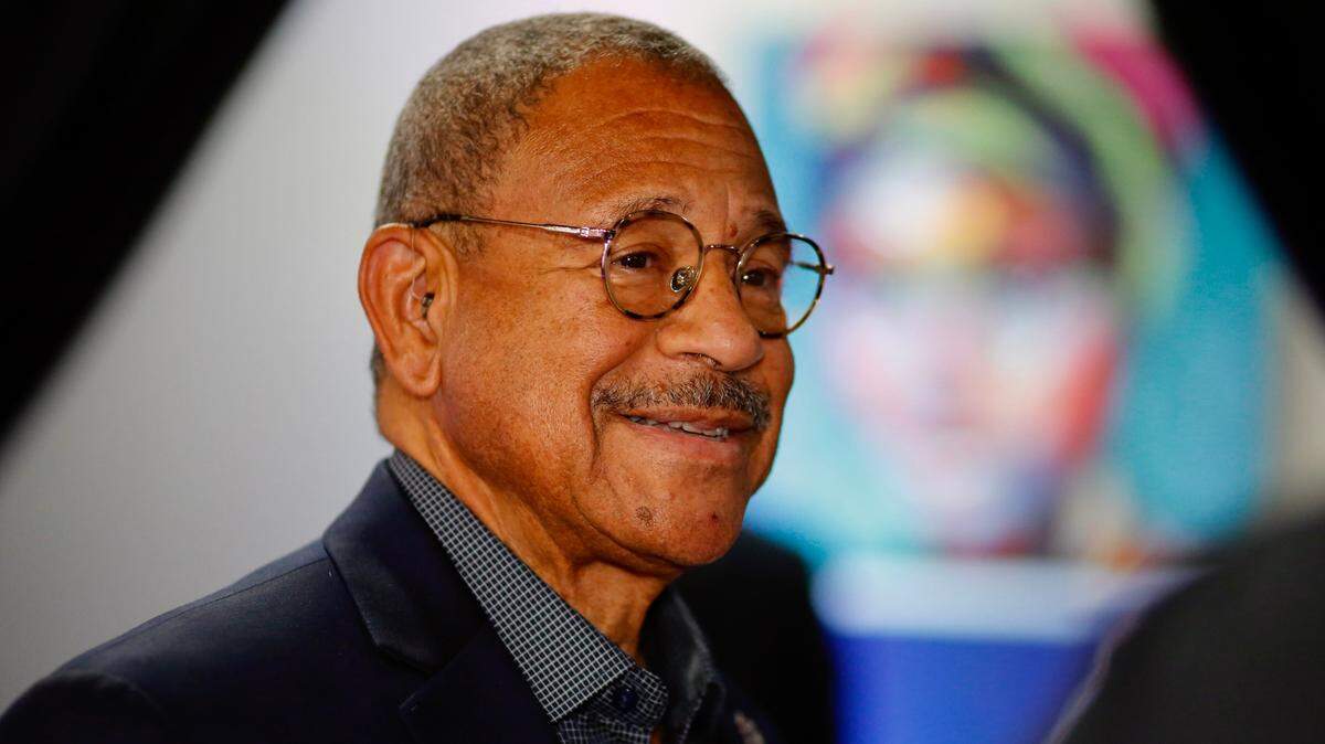 Congressman Sanford D. Bishop represents Columbus and Macon in the 2nd Congressional District.