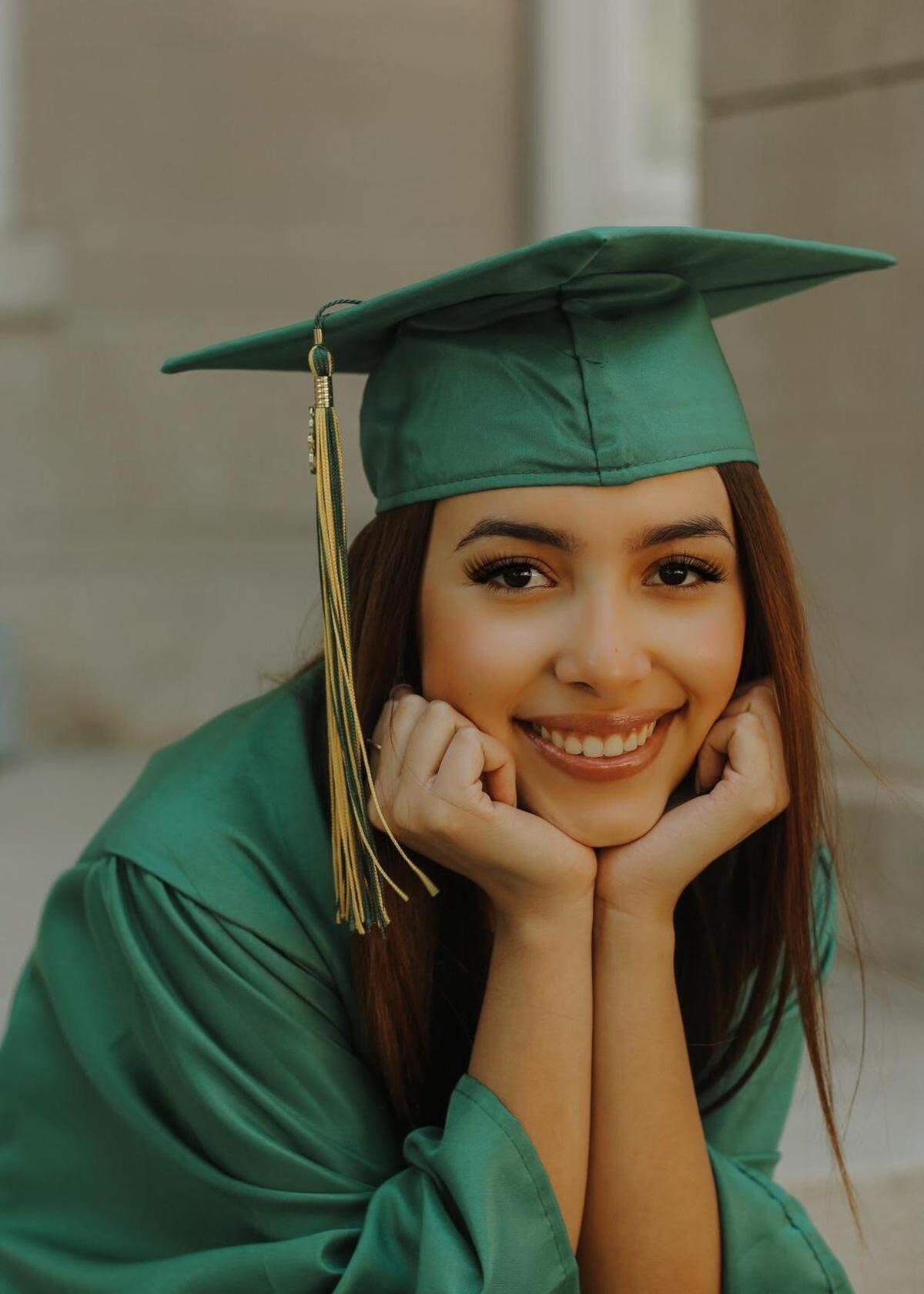 Allison Bustillo, 20, was detained by ICE in February 2025 after the FBI and other law enforcement raided her family’s apartment in Charlotte, North Carolina, looking for a former tenant. Bustillo was detained in Stewart Detention Center in Lumpkin, Georgia, for over six months.