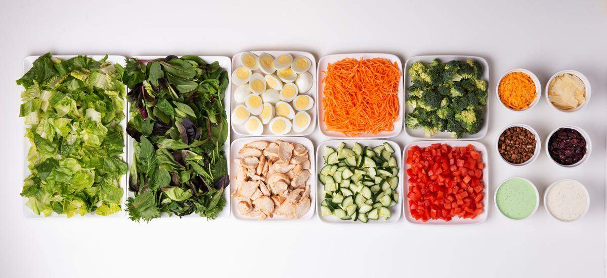 Saladworks and Frutta Bowls is coming soon to Midland Commons.