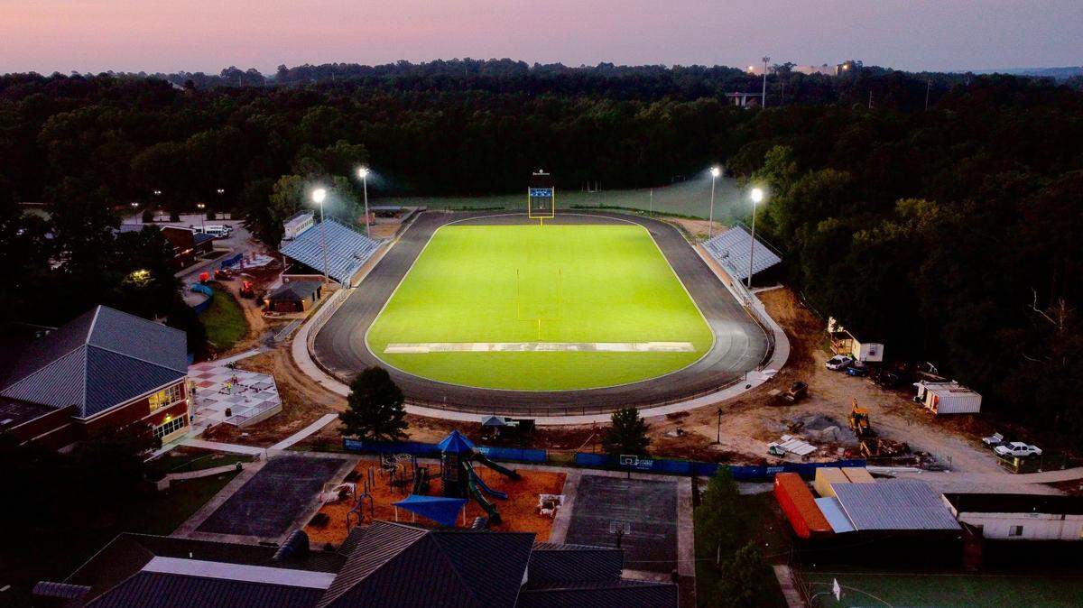 Brookstone School’s new stadium is named after former Cougars running back Mack Strong, who went on to play for the University of Georgia and in the NFL. The stadium is part of a $6 million project that includes a new field, expanded track, video scoreboard and concession stand plaza. The funding for the new complex is being provided fully by special gifts to the school without impacting Brookstone’s operating budget.