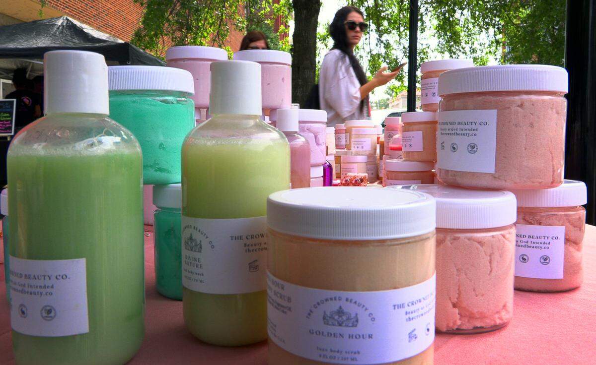The Crowned Beauty Co. offers a variety of products including body scrubs. 05/04/2024