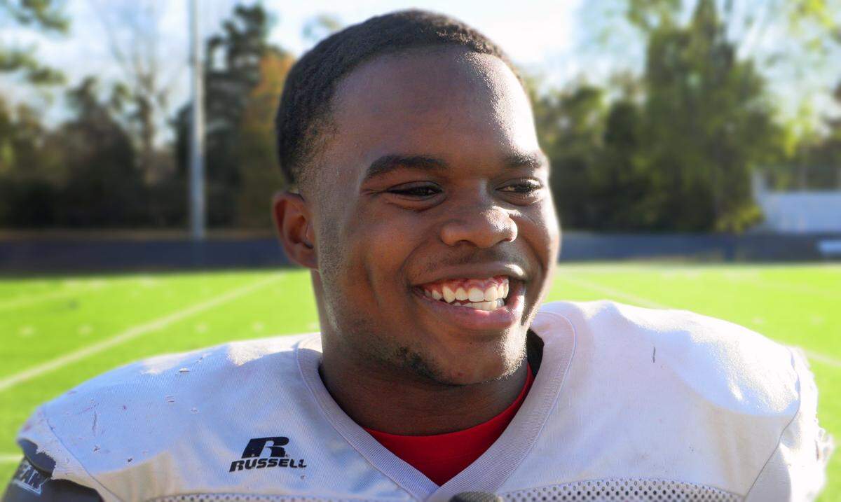 St. Anne-Pacelli senior linebacker John Thornton is leading the team with 10.6 tackles per game. 11/30/2022