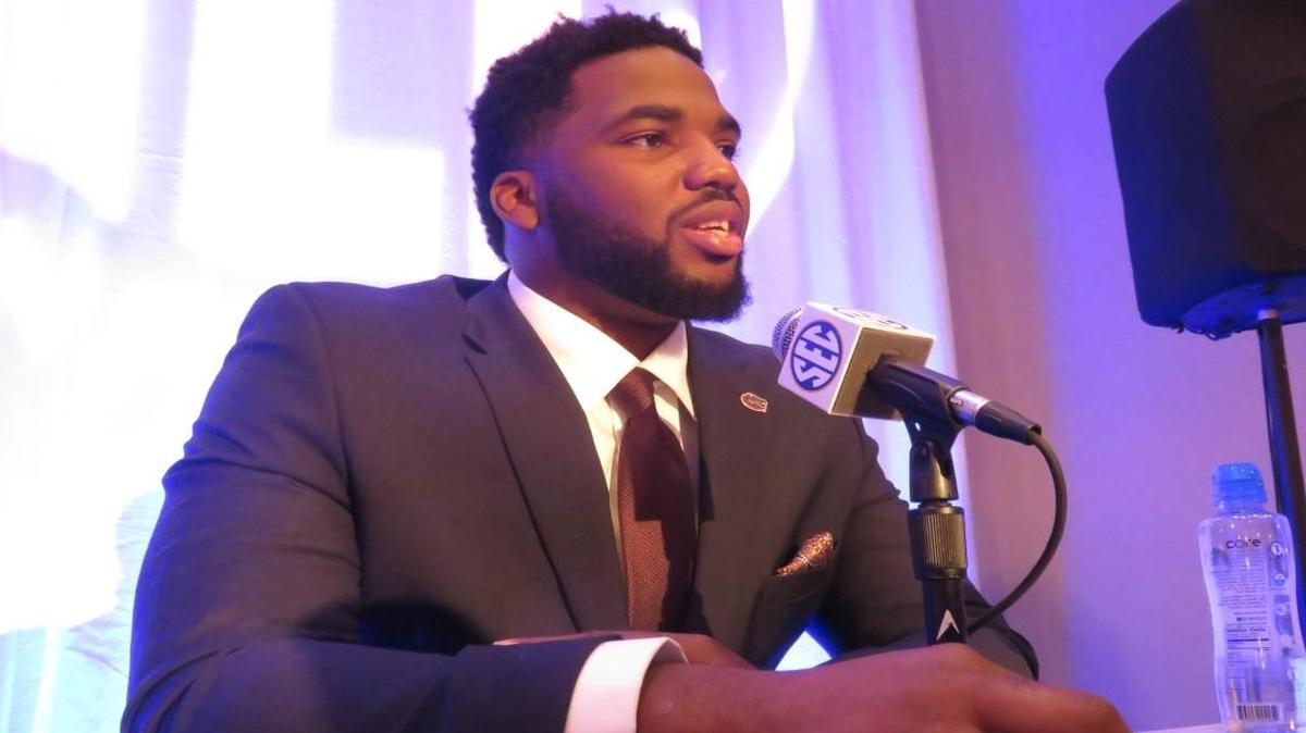 After playing left guard for the Gators his freshman and sophomore seasons, Martez Ivey has moved back to left tackle, his natural position.