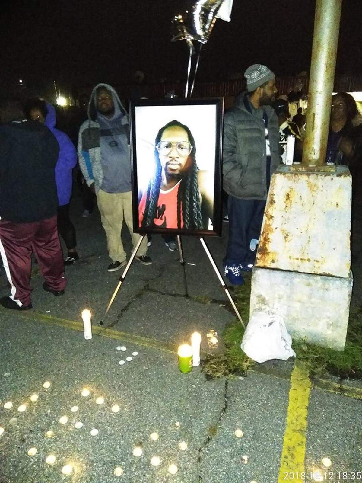 Derrick “Heavyset” Scott was remembered as someone who wouldn’t bother anyone at a vigil Dec. 12, 2018 in the Martin Luther King Jr. shopping center parking lot.