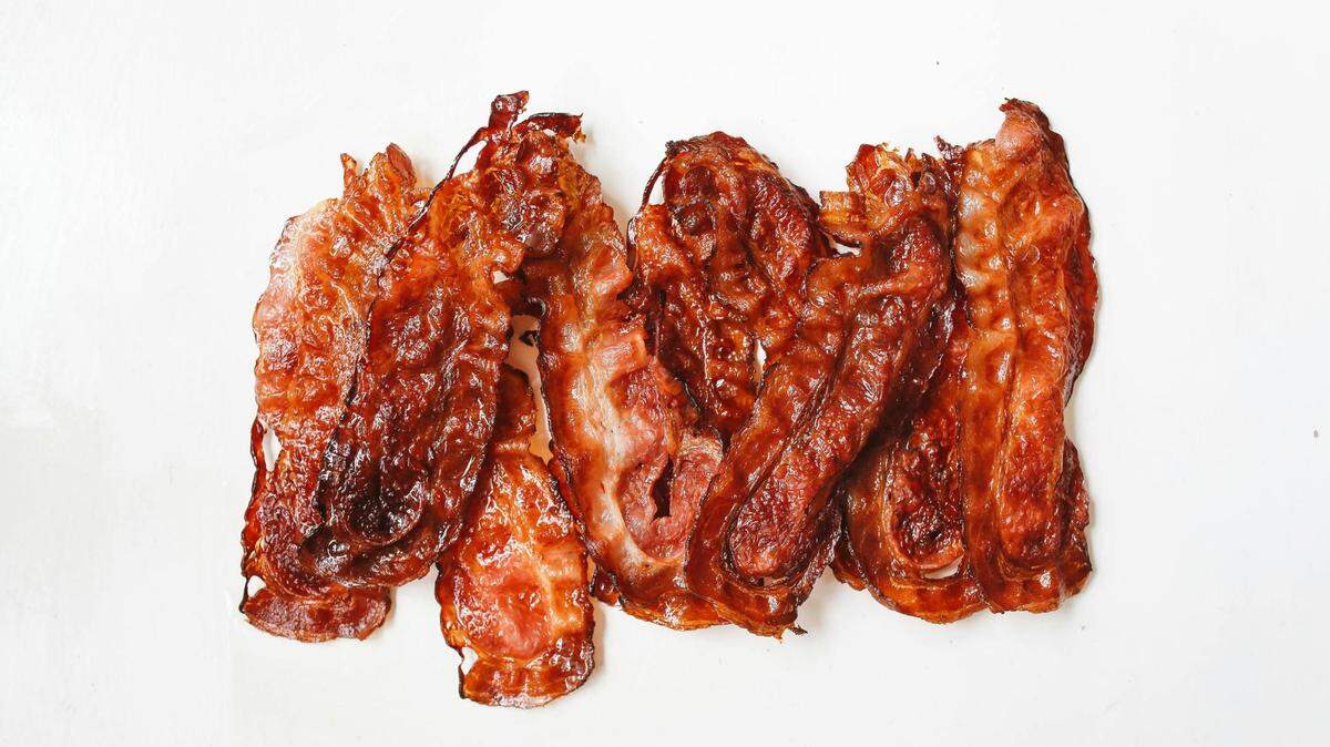 https://www.pexels.com/photo/fried-strips-of-meat-on-white-surface-4110378/