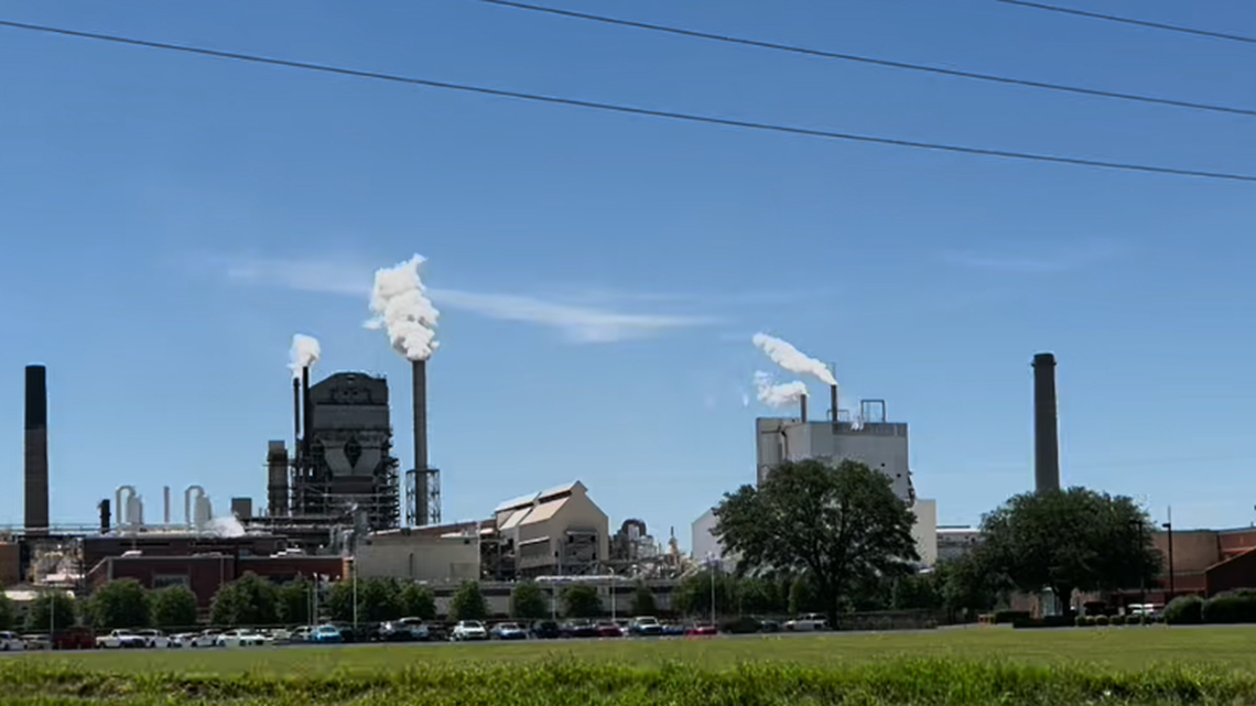 RYAM’s cellulose plant in Jesup, GA will replace an old boiler and burn biomass for power in a joint venture between The Beasley Group as part of the Altamaha Green Energy plant proposal. June 2025