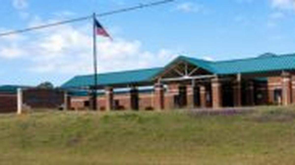 Russell County Middle School is at 80 Warrior Way in Seale, Alabama.