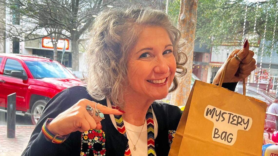 This Uptown candy shop’s mystery bag delighted my sweet tooth and my wallet. Here’s how