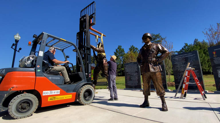 Four new statues honor Korean War soldiers at a Columbus museum. See them installed