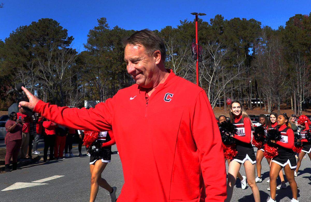 Central High School Principal Tommy Vickers is retiring. 12/14/2021