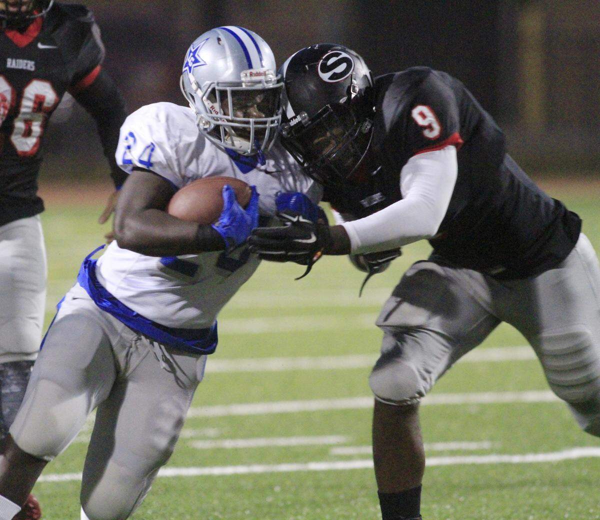 ROBIN TRIMARCHI rtrimarchi@ledger-enquirer.comShaw High hosts LaGrange - first half action in Thursday night football at Kinnett Stadium. 10.22.15