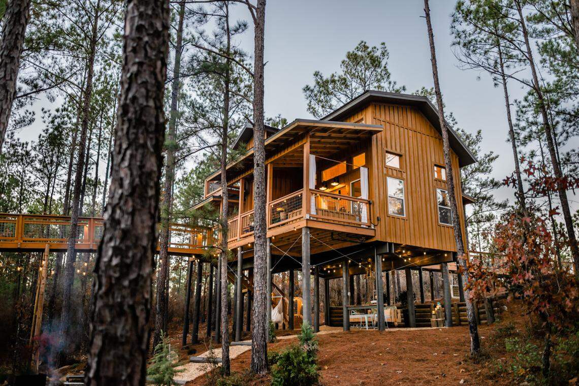 The “Bide in the Trees — Luxury Treehouse Experience” in the Talbot County community of Box Springs went live on Airbnb a few days before Christmas. It’s considered the only luxury treehouse available for rent not just in the Columbus area but anywhere in Georgia that’s south of the Atlanta metro area.