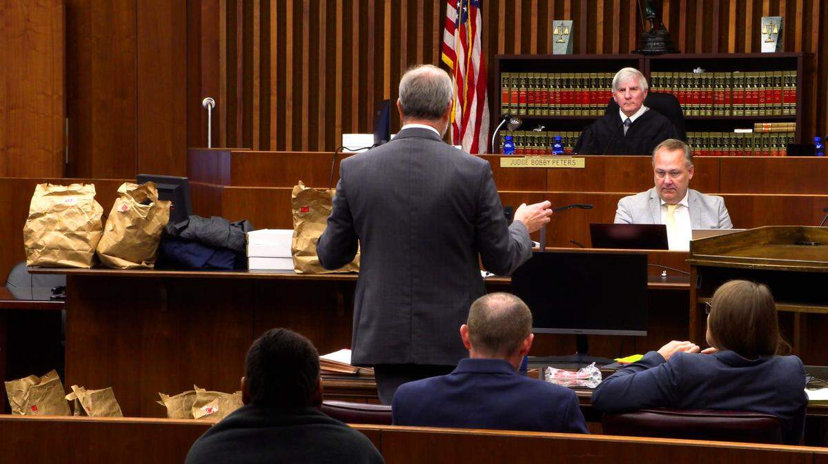 Superior Court Judge Bobby Peters as Chief Assistant District Attorney Don Kelly responds to a motion from defense attorneys Monday morning. 09/26/2022