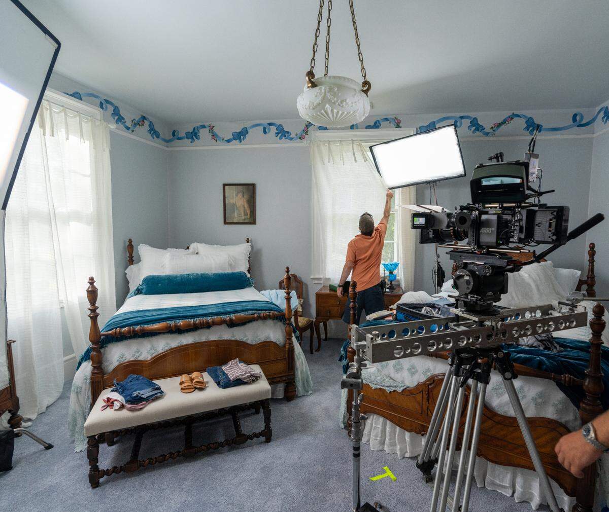 An independent feature film by Mustard Seed Entertainment titled “The Inheritance” — co-starring and co-produced by Phenix City native Meredith Riley Stewart — wrapped this month after 17 days of shooting at an antebellum home in the Upatoi community of northeast Columbus.