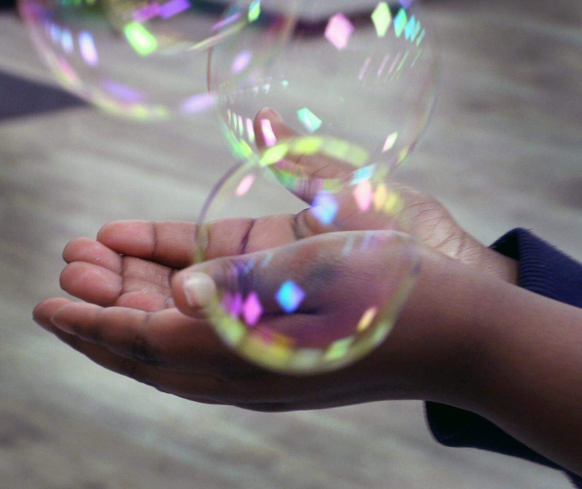 Prior to the First Act’s production of “Going on a Bear Hunt” Tuesday night at Victory Mission in Columbus, children attending the event were able to take part in activities such as reading aloud, making crafts, and blowing bubbles. 01/18/2023