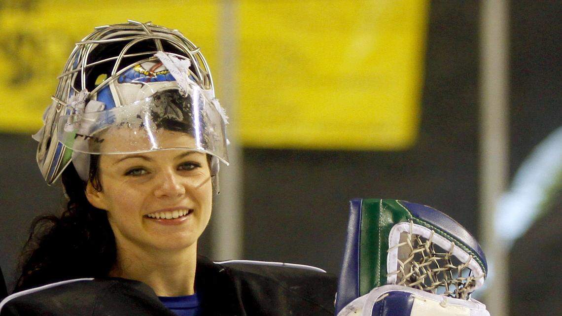 Olympic gold medalist opens Cottonmouths' season as goalie 