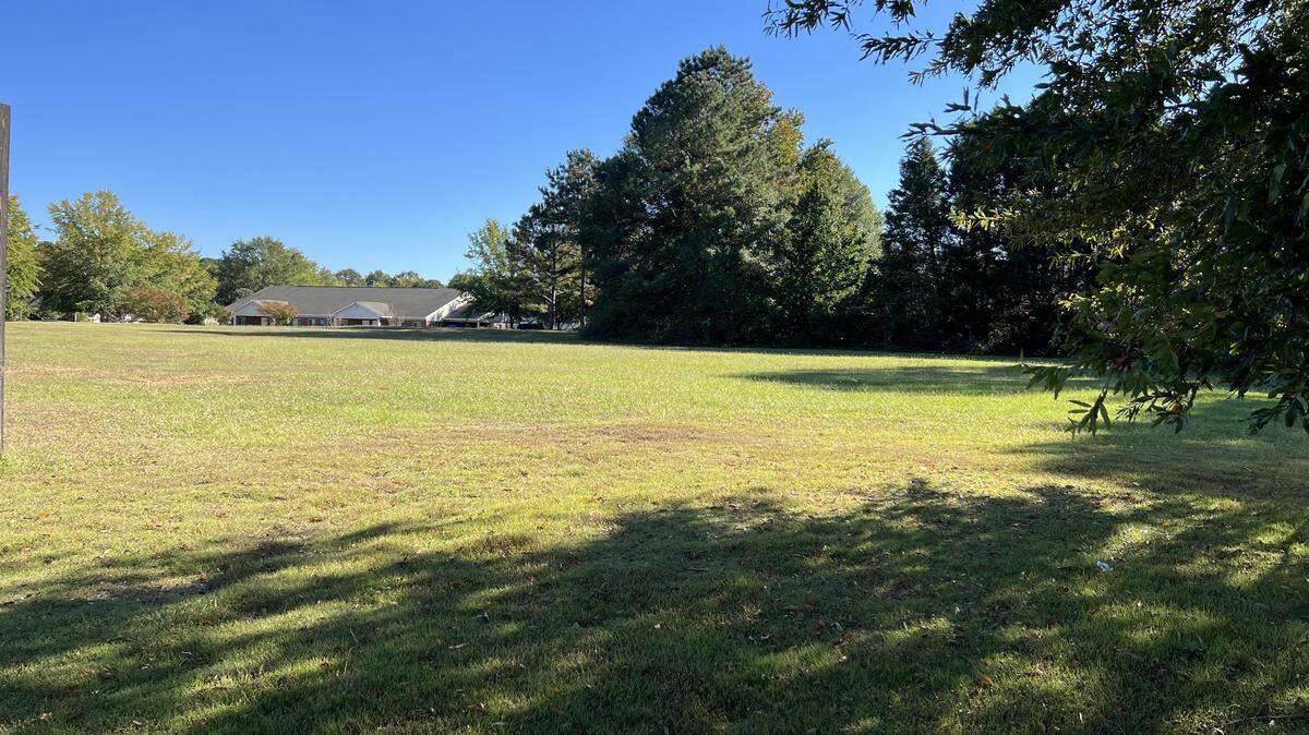 This is the future location of The Market Park, a food truck and vendor park, at 1727 Fountain Court, off of Williams Road in Columbus.