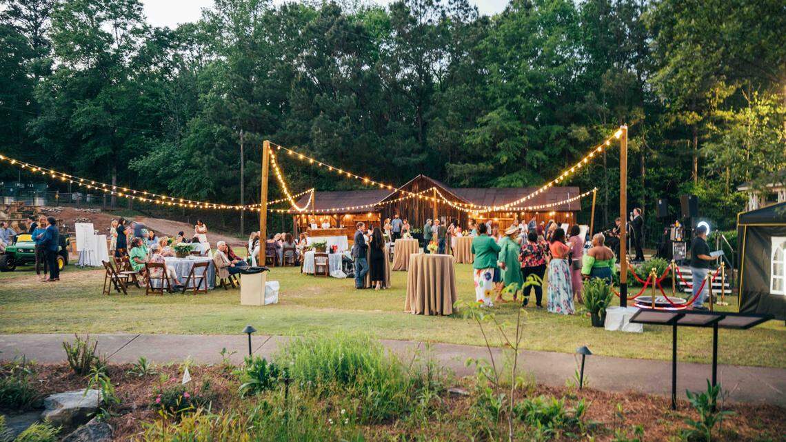 Columbus Botanical Garden and The Bottle Shop bring back Bourbon and Blooms