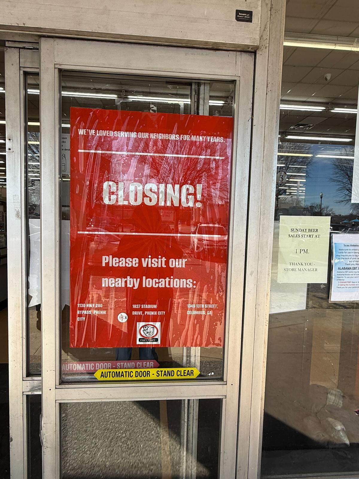 Piggly Wiggly, located on 512 13th St in Phenix Plaza, is closing its doors. A poster announcing the closing also been posted on the grocery store’s door. Here is what the announcement said.
