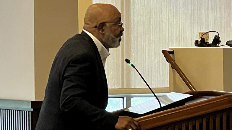 Byron Hickey delivers message to Columbus Council in his farewell speech