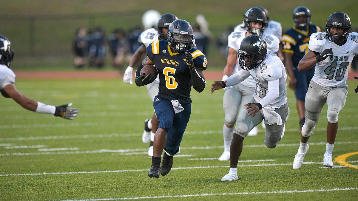 Kendrick’s Rayshawn Hill breaks out of the backfield past several Shaw defenders for a first down carry in the final two minutes of the second quarter of the game at Kinnett Stadium Thursday evening, August 22, 2019.