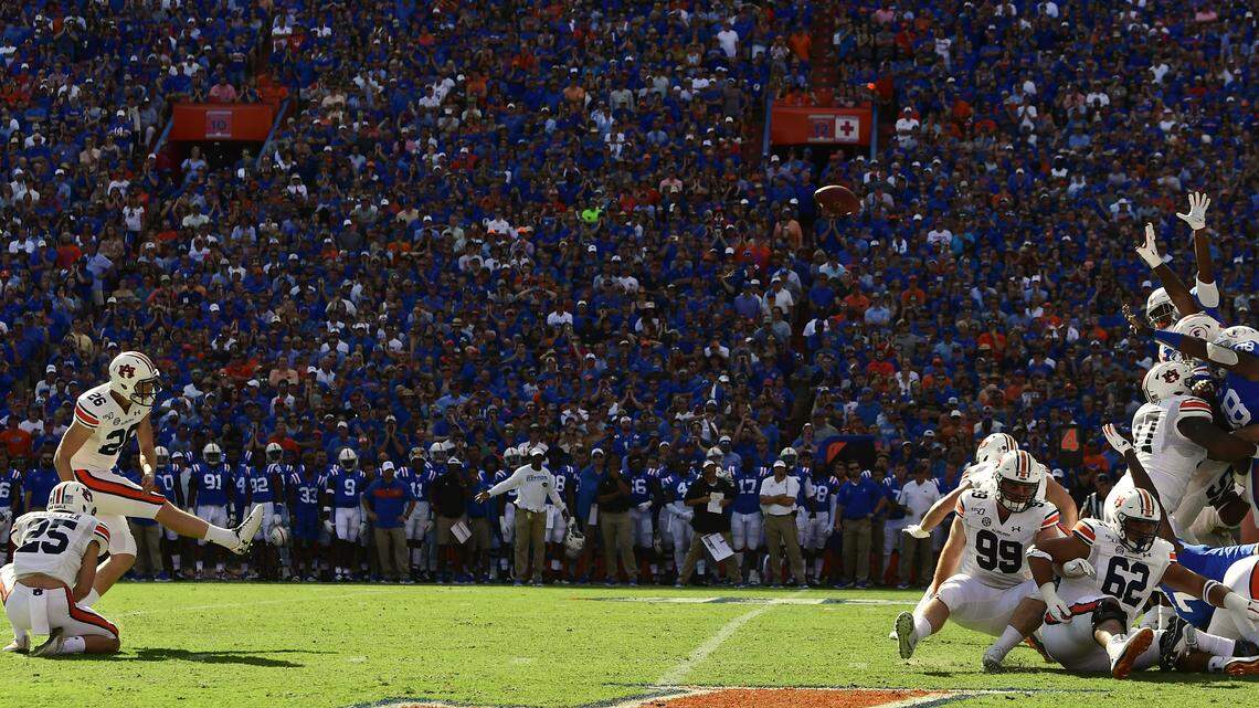‘This is what The Swamp is’: Auburn struggles against pressure, noise from Gator fans