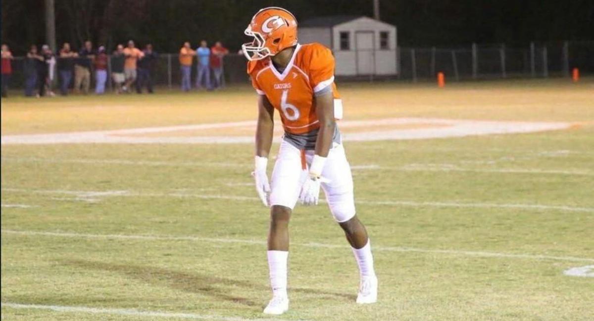 Cameron O'Neil is sticking by his commitment to Pitt and will sign with the Panthers on Wednesday.