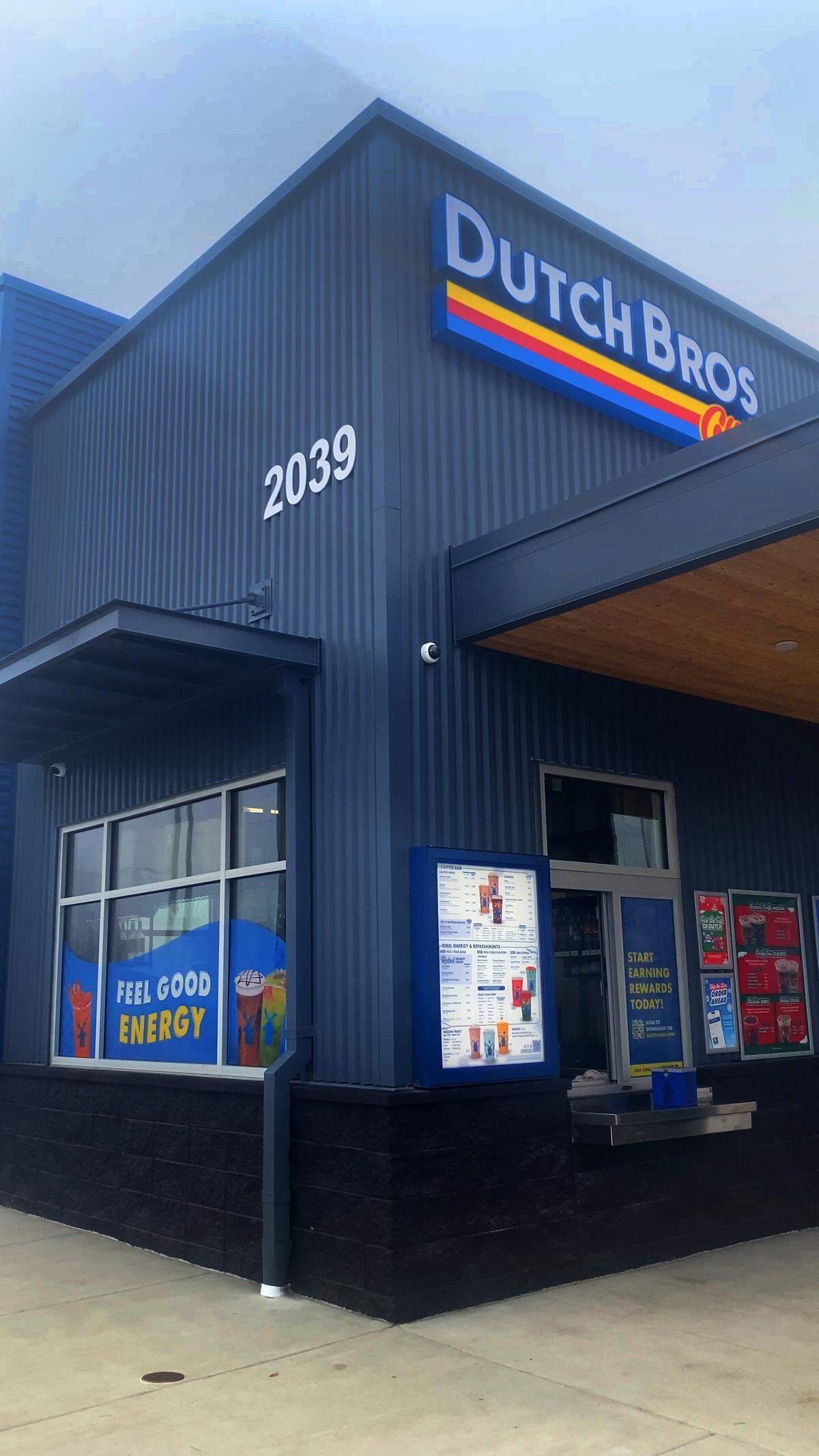 Dutch Bros Coffee opened its first Columbus area location in Phenix City at 2039 U.S. Highway 280/431 on Dec. 31, 2025. The shop offers a menu including specialty coffee, teas, smoothies, freezes, lemonade, the Dutch Bros Rebel energy drink and Nitro Cold Brew, according to their news release.