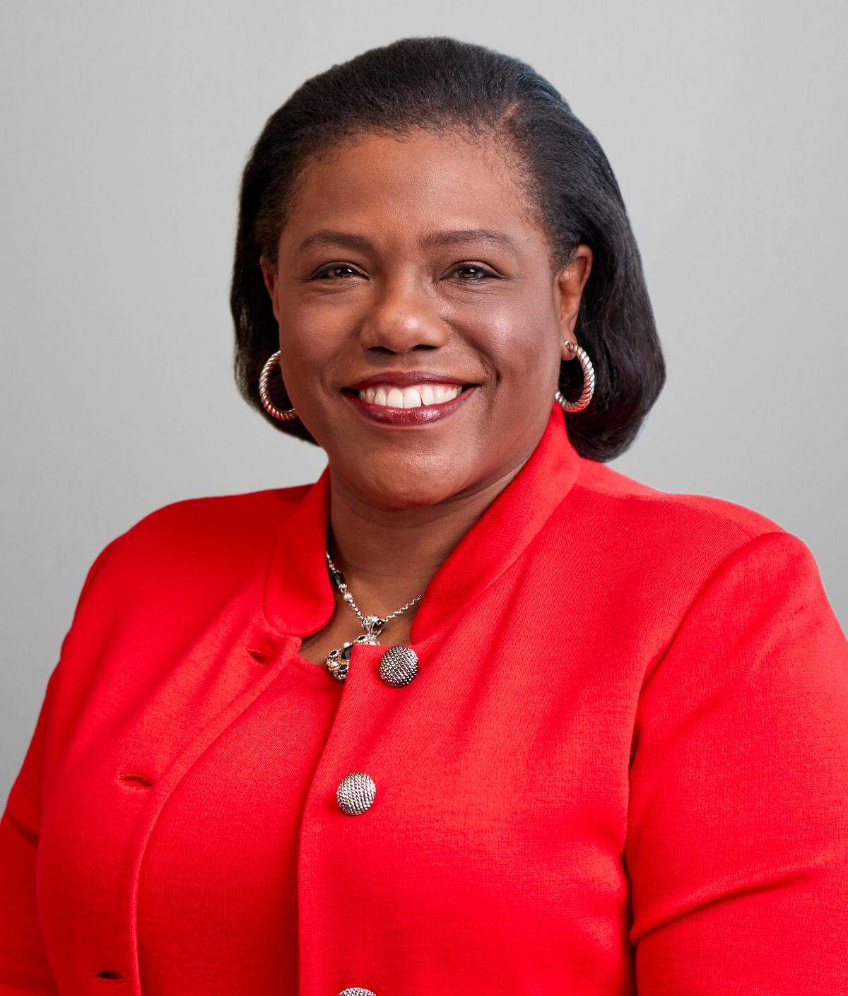 Teresa White has been announced as a board member of the combined Synovus Bank, based in Columbus, and Pinnacle Financial Partners, based in Nashville.