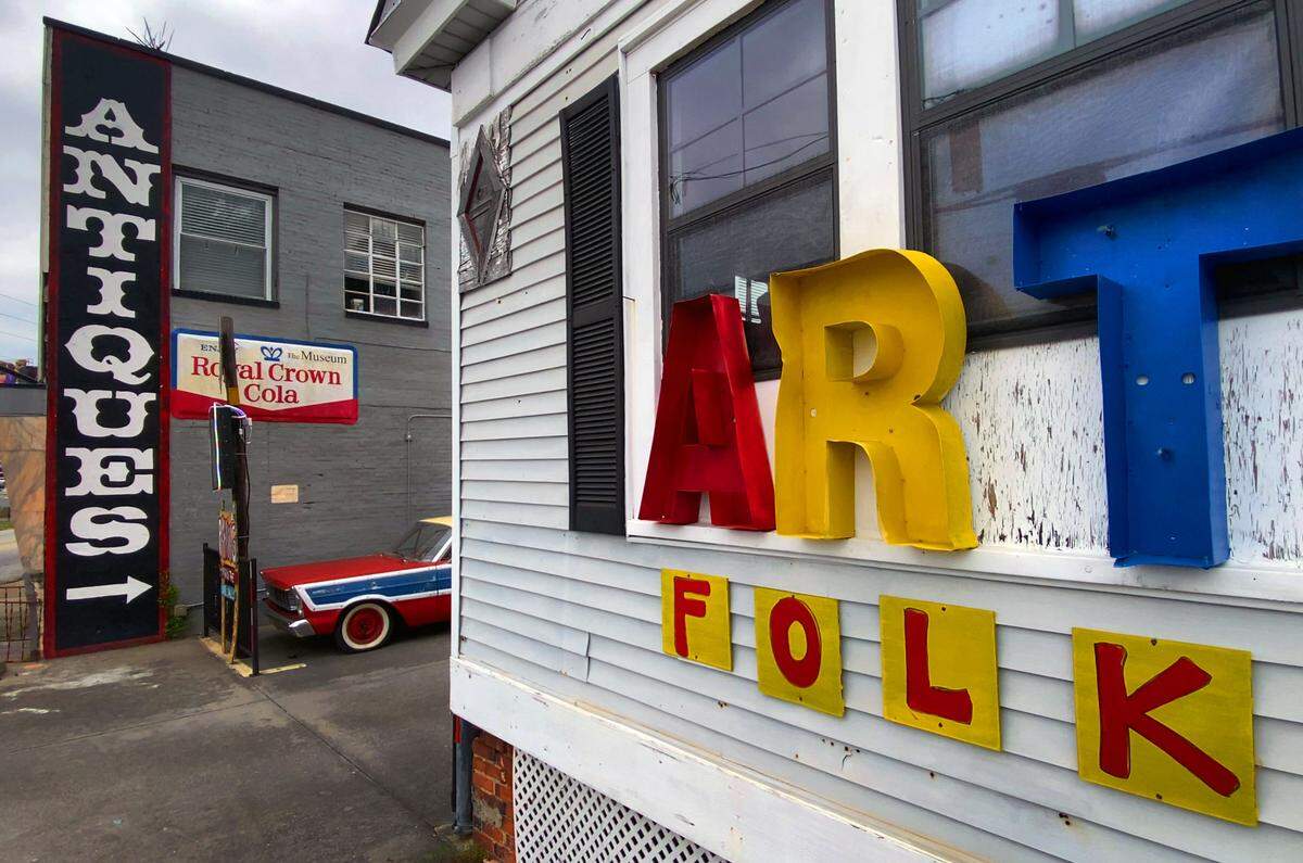 The Columbus Collective Museums is hosting the inaugural Crossroads Folk Art Festival on May 10 in Columbus at Rose Hill Park.