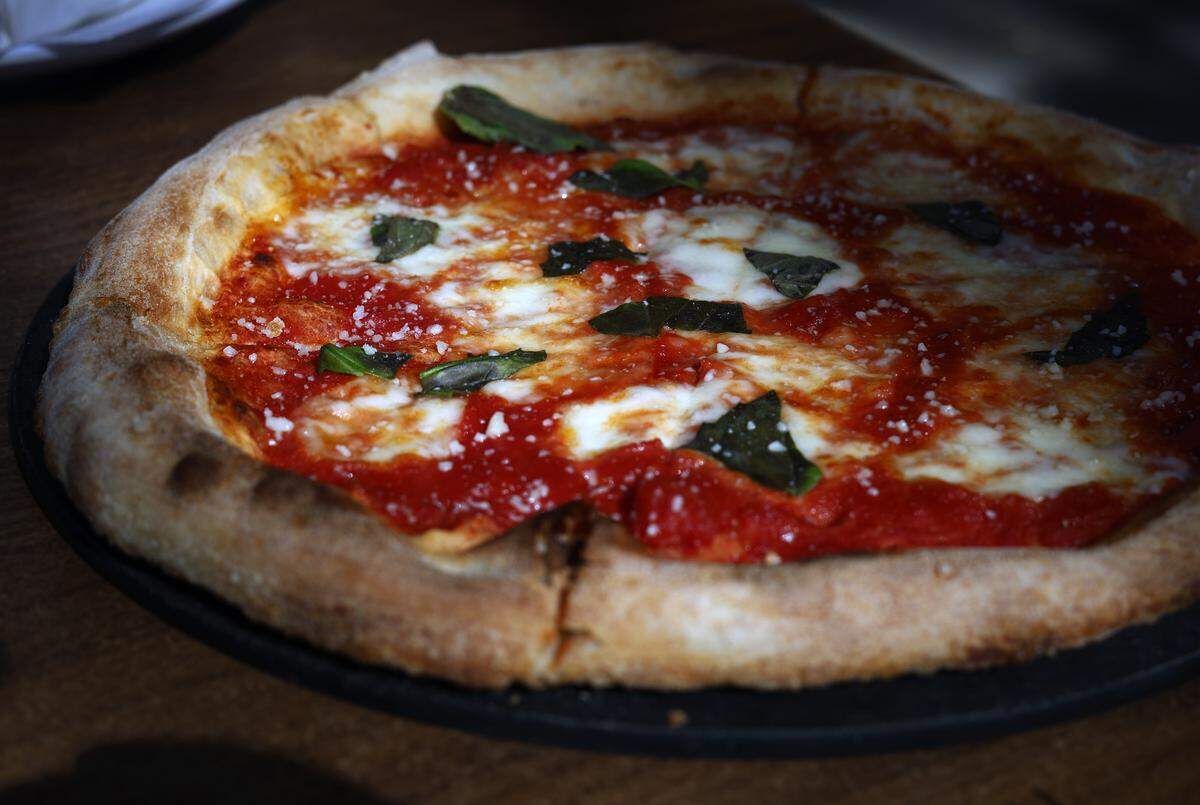 Ledger-Enquirer reporter Kelby Hutchison also ordered a Margherita pizza at The Mix Market in Columbus on Nov. 6, 2025.