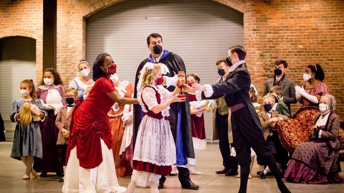 COVID-19 threatened this Columbus Christmas tradition. Here’s how the show will go on.