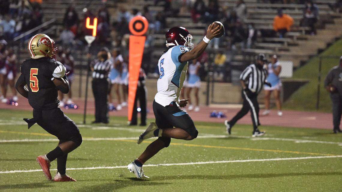 Controversial ending to Carver-Troup football game was a ‘judgment call,’ GHSA says