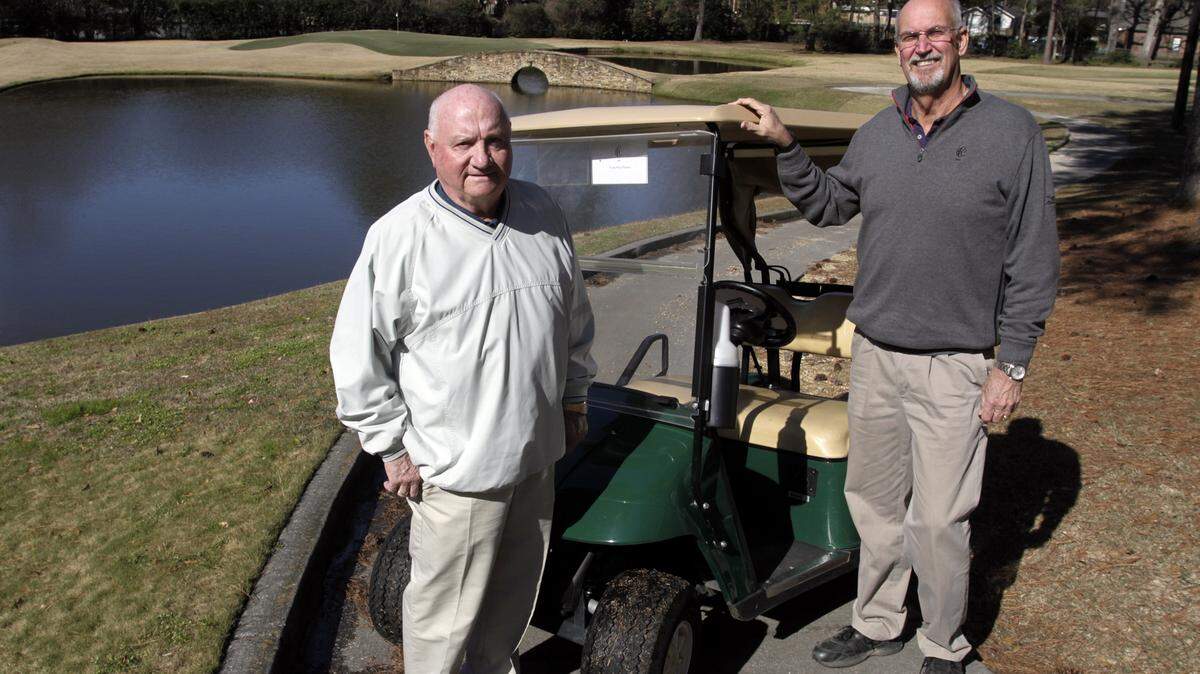 ROBIN TRIMARCHI rtrimarchi@ledger-enquirer.com 
 Don Branch, left, retired superintendent for the Green Island Hills Golf Course, and William Smith, right, currently the course superintendent for the Country Club of Columbus, have both been honored by the Golf Course Superintendent Association. 01.20.16