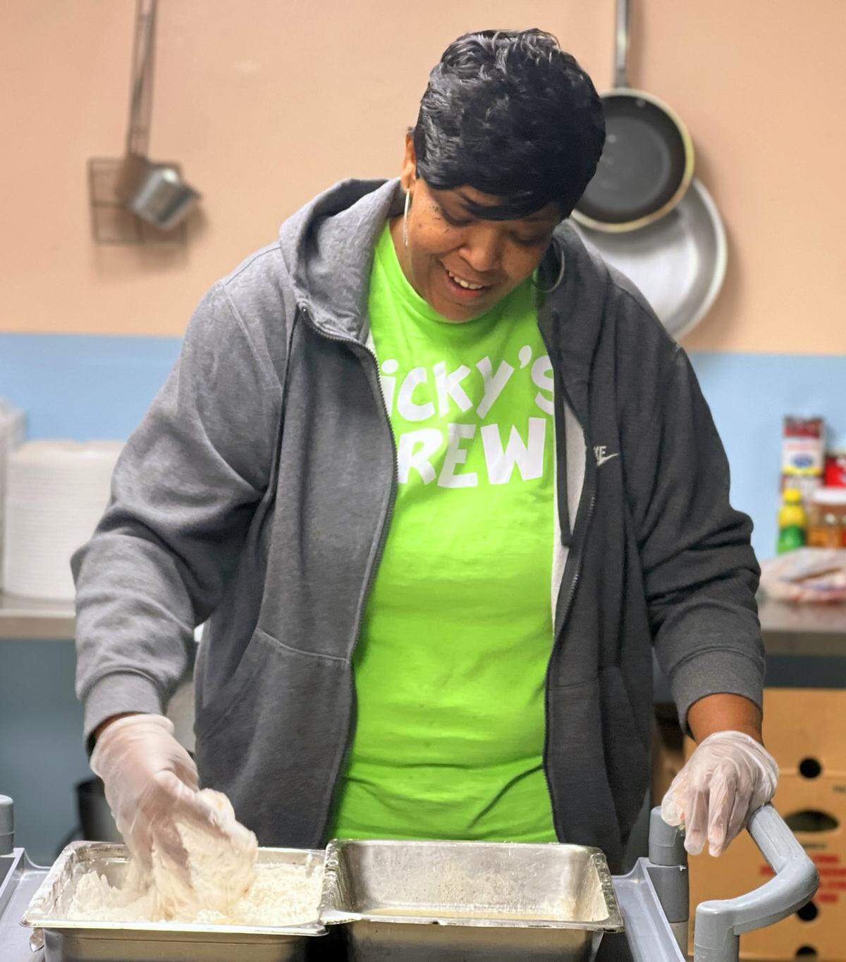Chiffany Lawrence, owner of Vicky’s Soul Food, brought her food to Waverly Hall at the end of October after seeing success in her Columbus restaurant on Hamilton Road.
