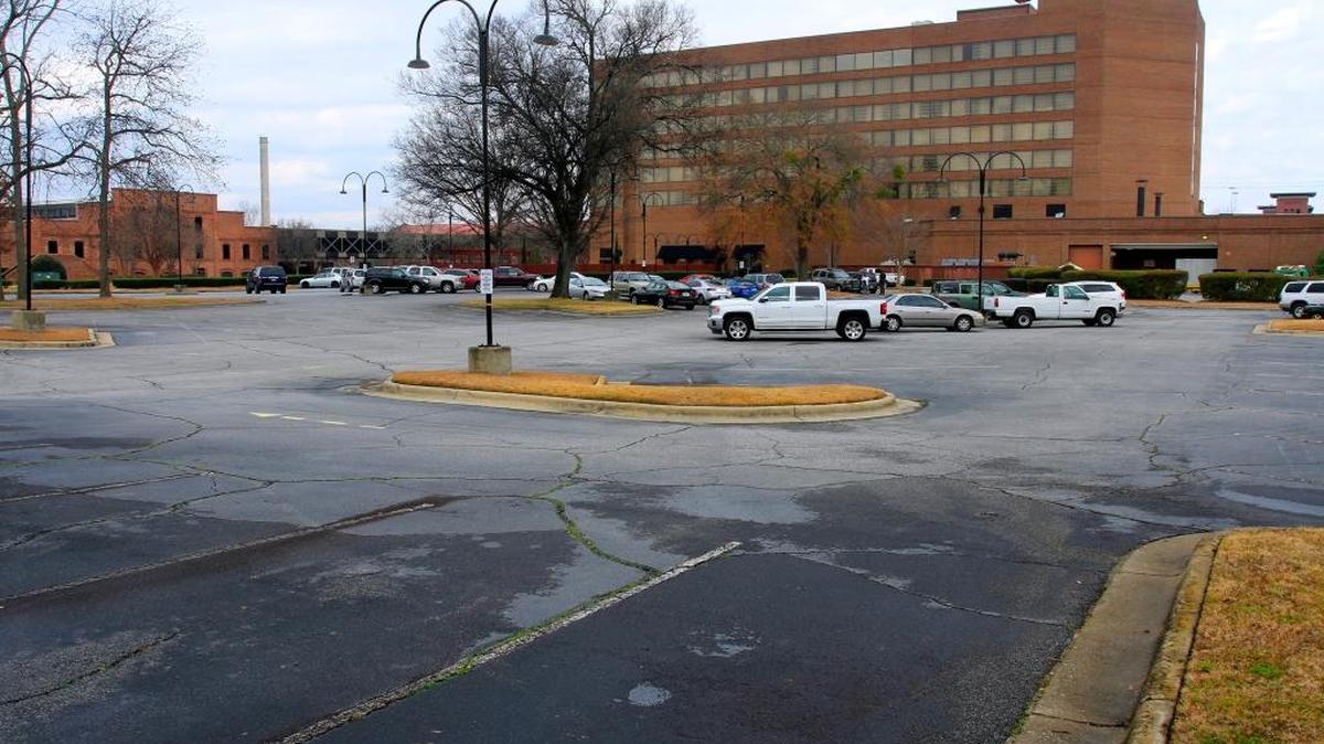 This is the parking lot adjacent to the Columbus Marriott at 800 Front Ave. in Columbus.