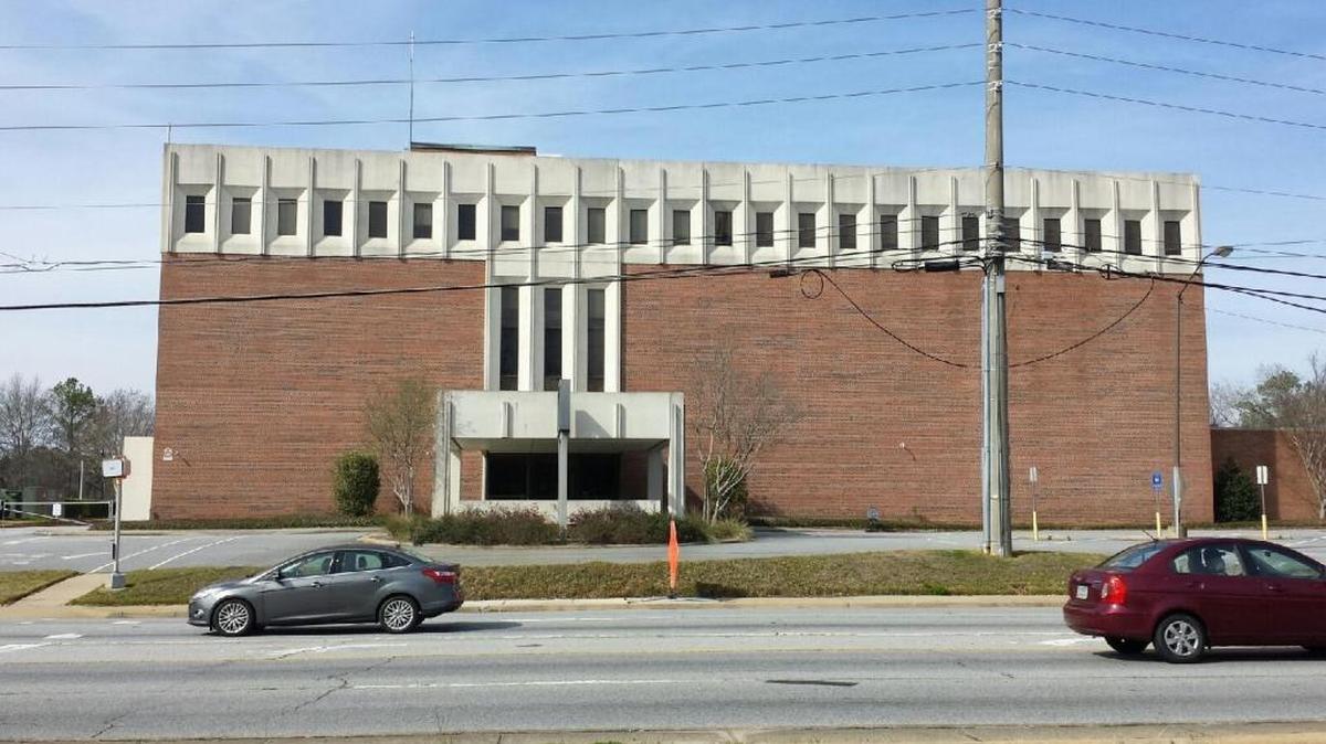 A vacant 147,000-square-foot office complex at 2357 Warm Springs Road in Columbus is the former home of BlueCross BlueShield of Georgia, which relocated to a state-of-the-art building in Muscogee Technology Park in late 2015. --
