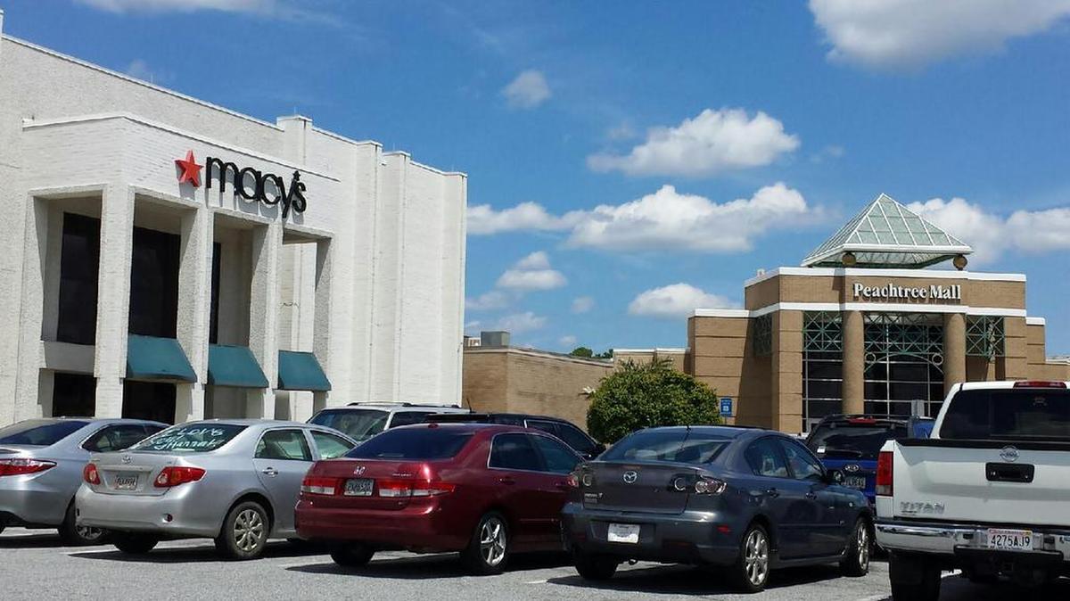 Peachtree Mall’s parent company has tested a mobile parking app that helps shoppers find an open parking space amid heavy traffic, which will be particularly valuable during the coming Black Friday and holiday season. It can even “predict” parking congestion ahead of time, the company says. --