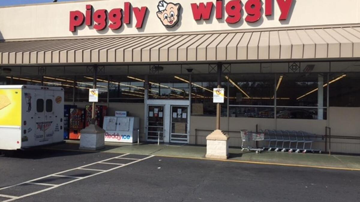 Piggly Wiggly at Heritage Corners opened in 1971 and closed last week.