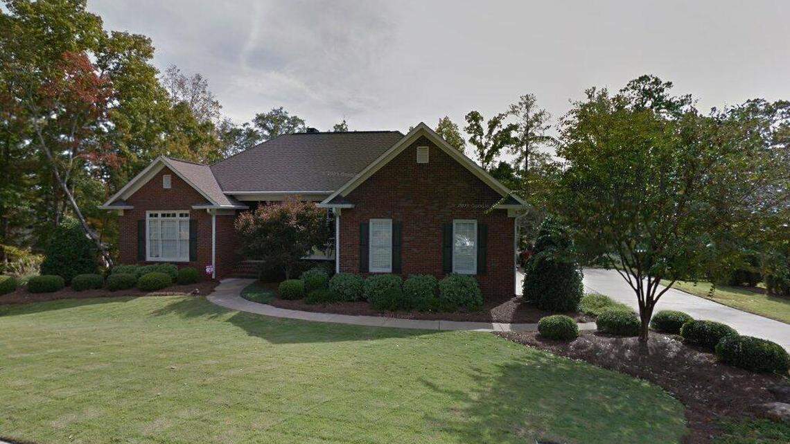 Single family residence in the Columbus area sells for $545,000