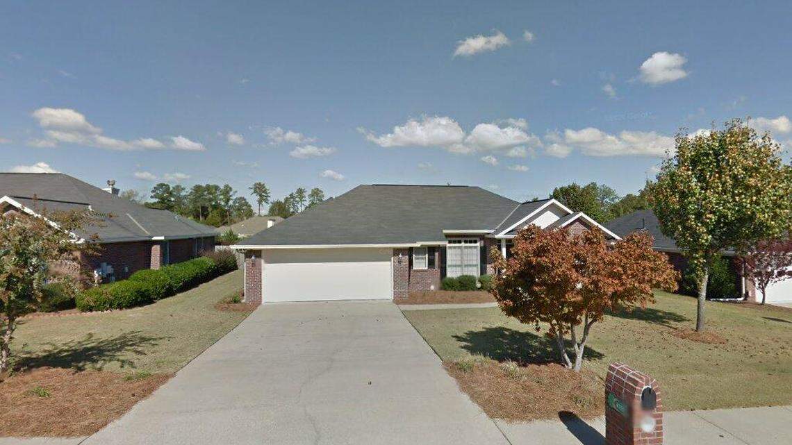 A 3-bedroom house sold in the Columbus area sells for $284,000. Here are the details.