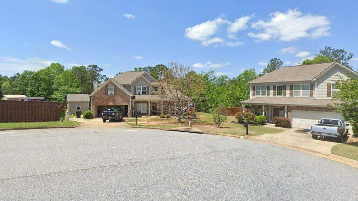 Read more about a 5-bedroom house that sold in the Columbus area. It went for $285,000.