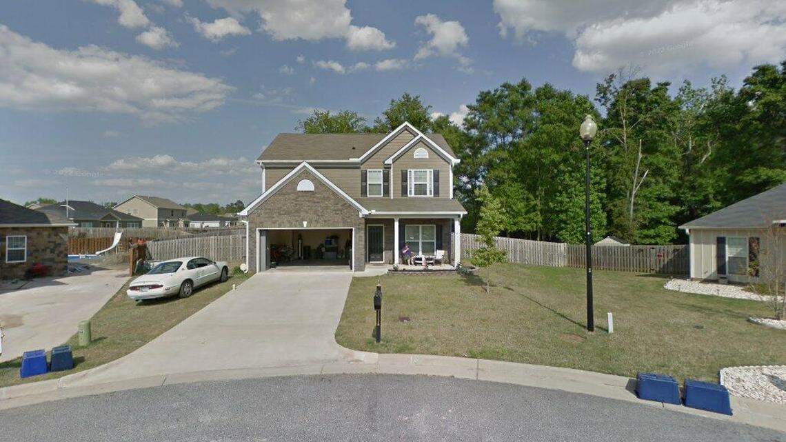 A 4-bedroom house sold in the Columbus area sells for $315,000. Here are the details.