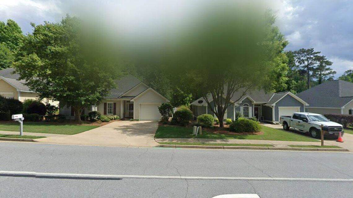 Sale closed in the Columbus area: $299,000 for a four-bedroom home