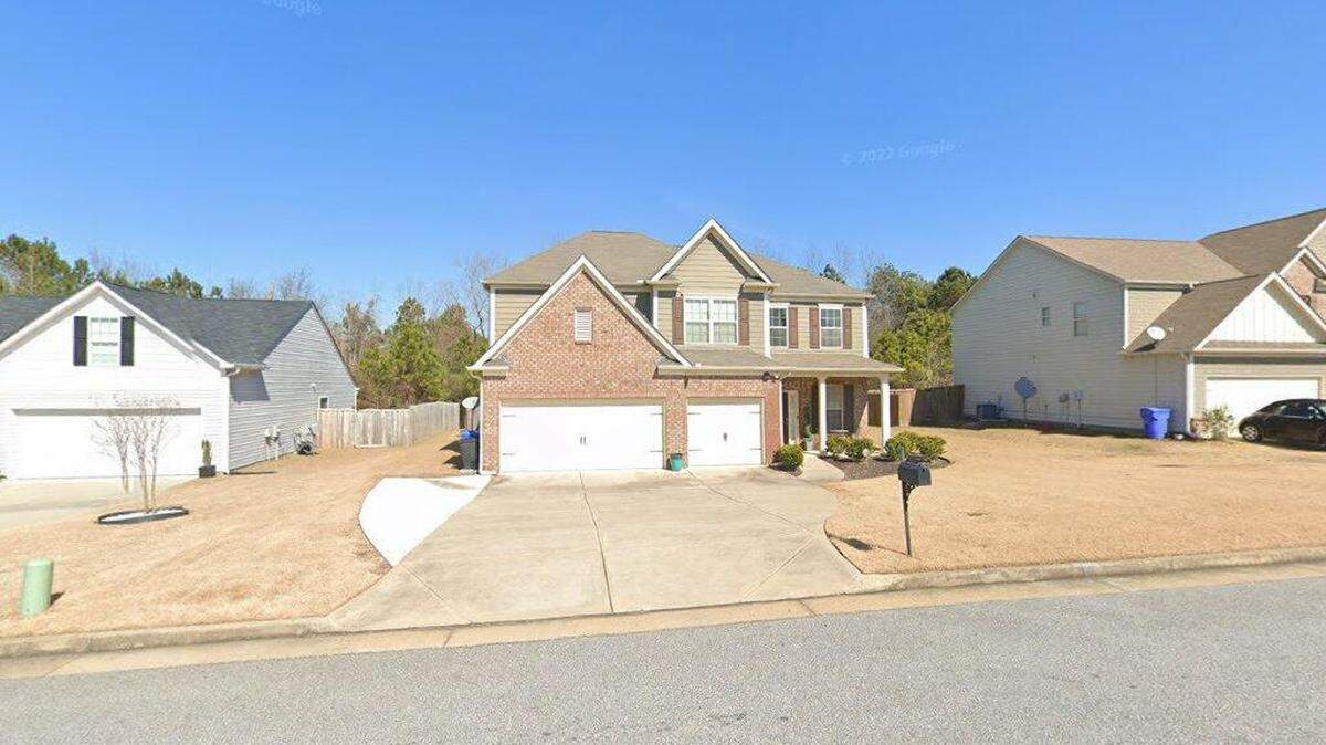 House on 6300 block of Lemongrass Drive