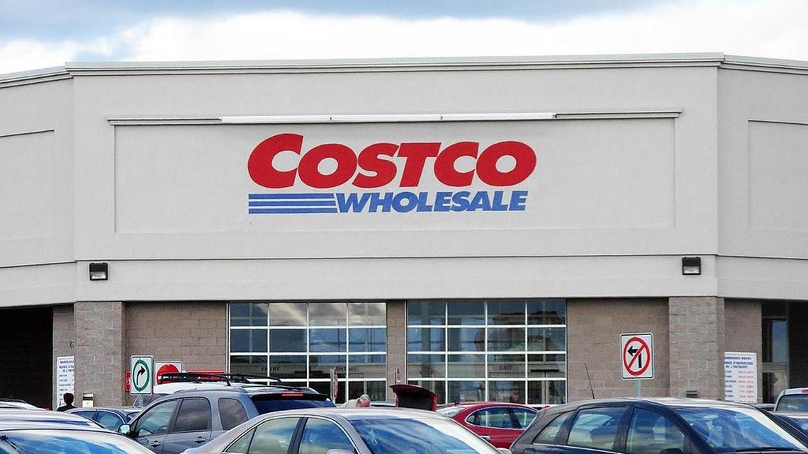 Costco, the Seattle-based wholesale store operator similar to Sam’s Club, has explored Columbus for a possible location, commercial brokers say, but yet to find one suitable. Perhaps Midland Commons is the right place and time for a Costco, which would be a shopping magment for the new development. --