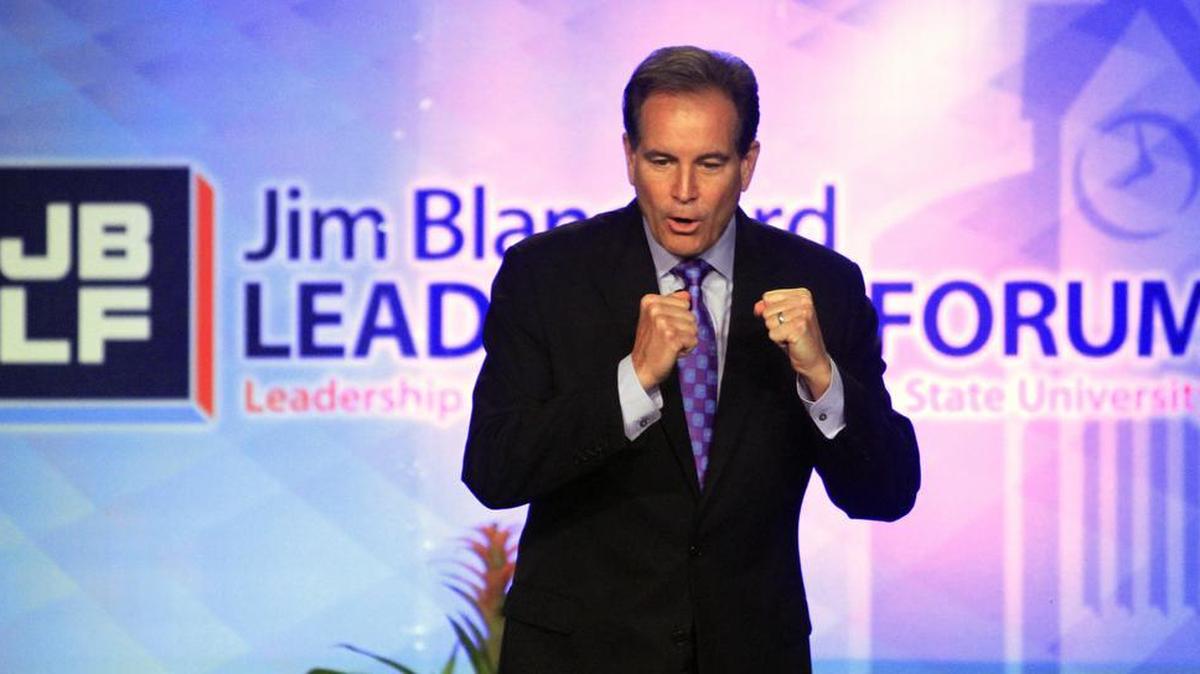 Jim Nantz speaks at the 2016 Jim Blanchard Leadership Forum at the Columbus Convention and Trade Center.