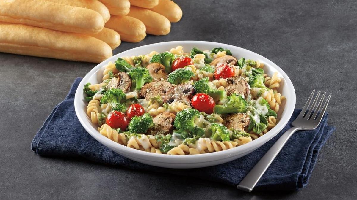 Signature pasta dishes that include ultimate fettuccine and ultimate spaghetti, along with unlimited breadsticks, are on the menu that Fazoli’s will offer Columbus residents when its new location opens. --