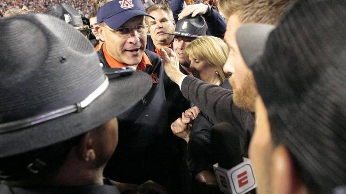 Auburn head coach Gus Malzahn lead the Tigers to a 26-14 upset over No. 1 Alabama in the Iron Bowl Saturday,
