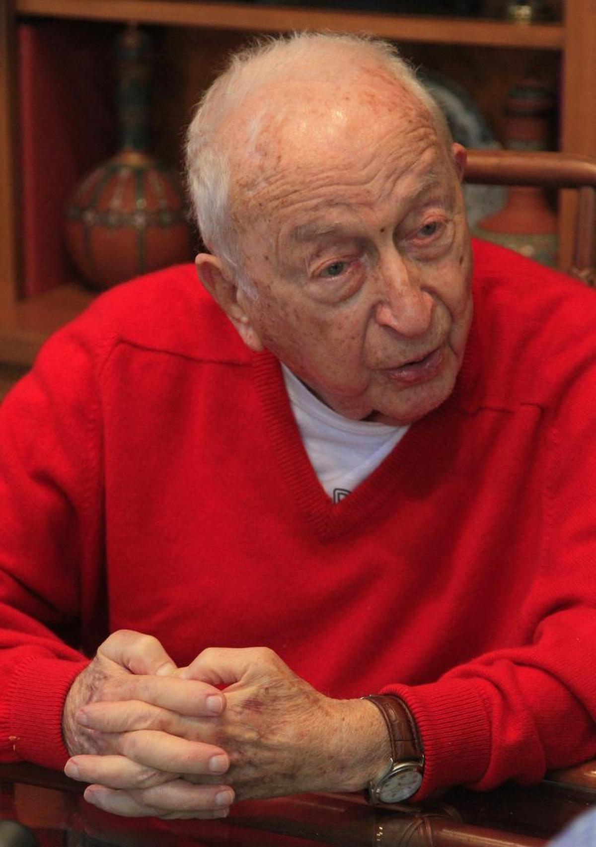 Milton Hirsch speaks during a 2016 interview with the Ledger-Enquirer.